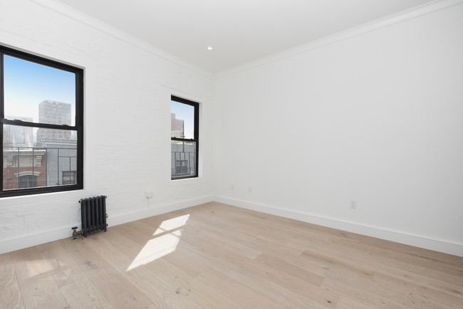 Floorplan - 245 E 30th St