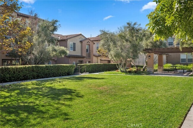 Building Photo - 163 Playa Cir