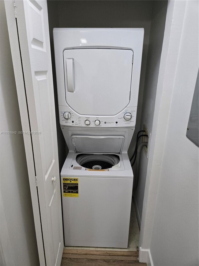 Building Photo - 10416 NW 8th St