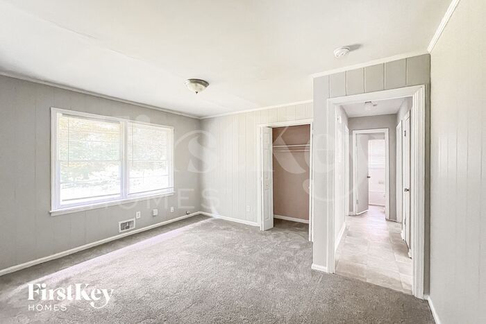 Building Photo - 1107 Indale Pl SW