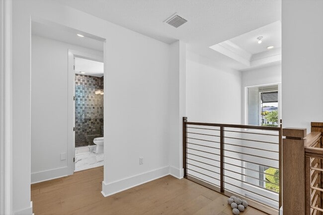 Building Photo - 20160 SE Bridgewater Dr