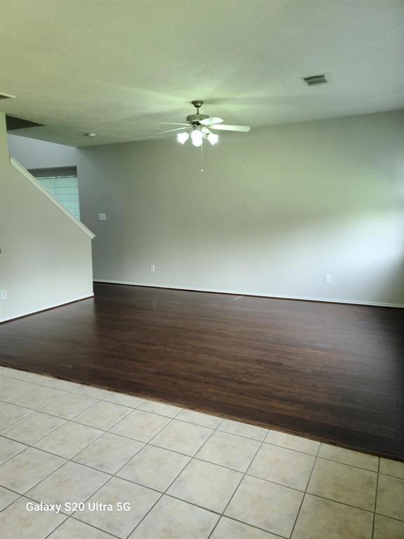 Building Photo - 17138 Oakwood Chase Dr
