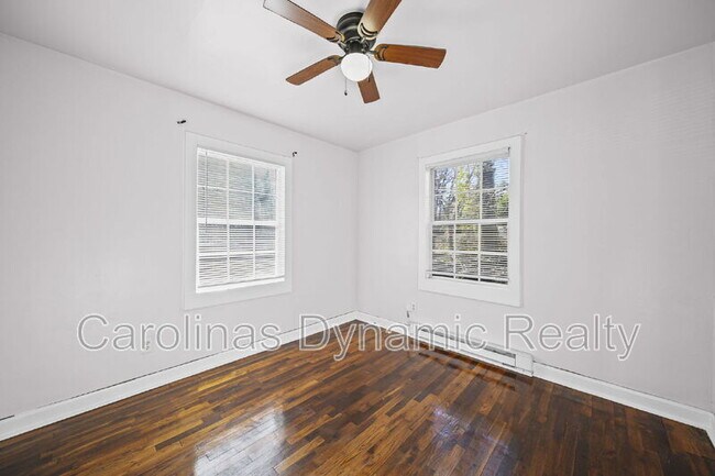 Building Photo - 2621 Druid Hls Wy