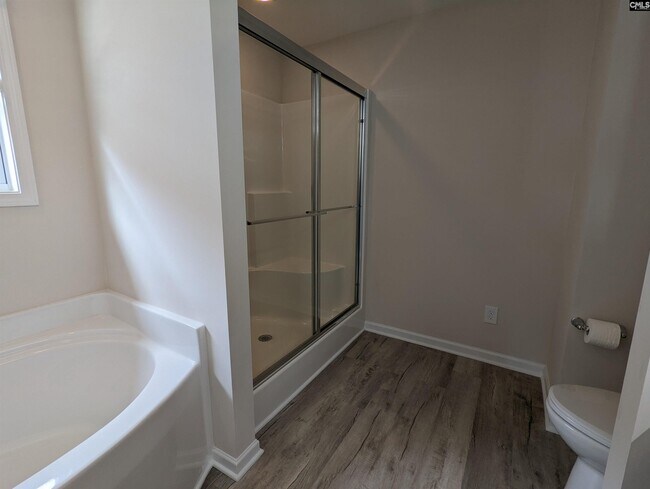 Building Photo - 1033 Colony Creek Ct