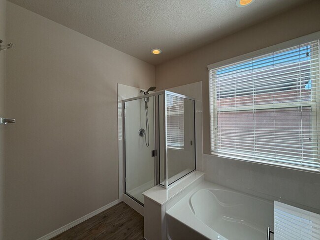 Building Photo - 5815 Mafraq Ave NW