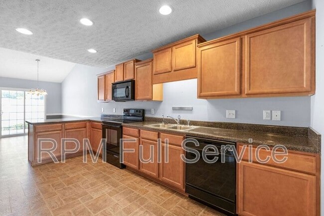 Building Photo - 3410 Risen Star Dr