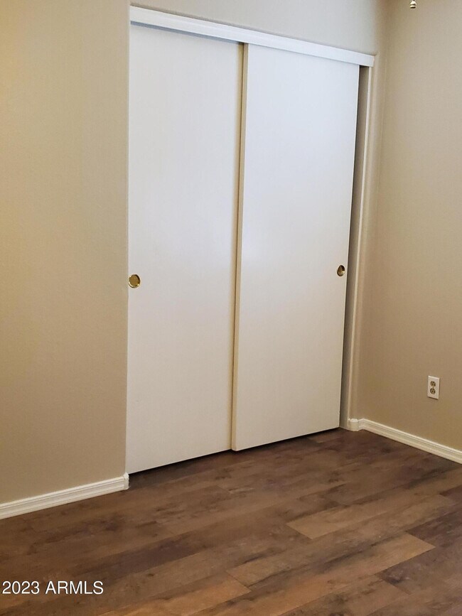 Building Photo - 15021 W Ventura St