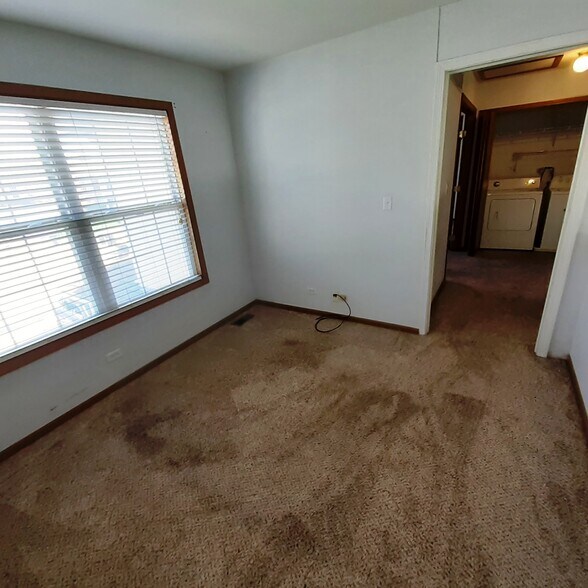 Building Photo - 156 Castlewood Ct