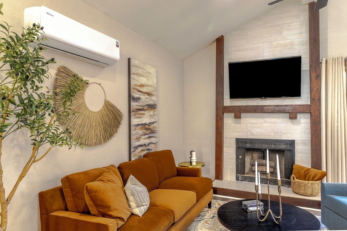 Building Photo - 911 Rockwall St