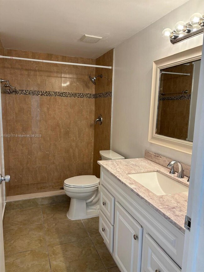 Building Photo - 5656 SW 149th Pl
