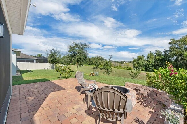 Building Photo - 171 Maravilla Way