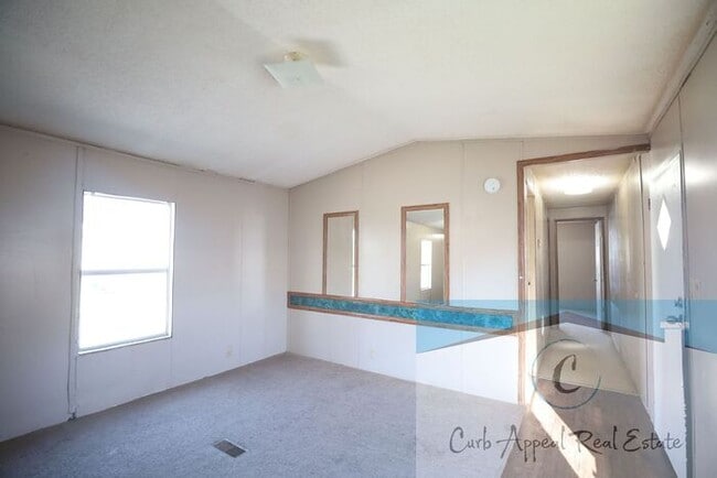 Building Photo - 3 bed / 2 bath mobile home - Nettleton