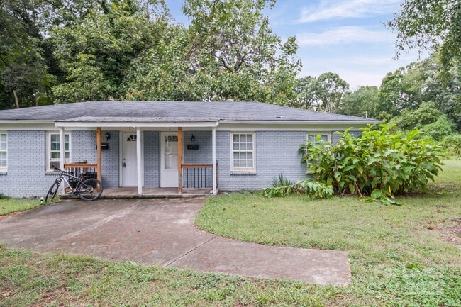 Building Photo - 2621 Druid Hls Wy