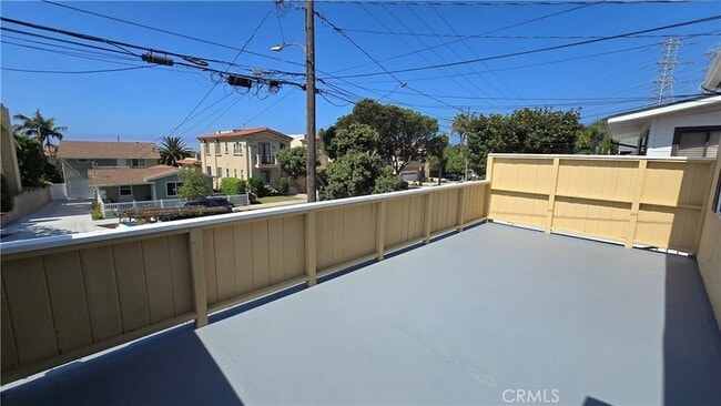 Building Photo - 814 N Lucia Ave