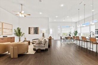 Building Photo - 271 Eclipse Dr