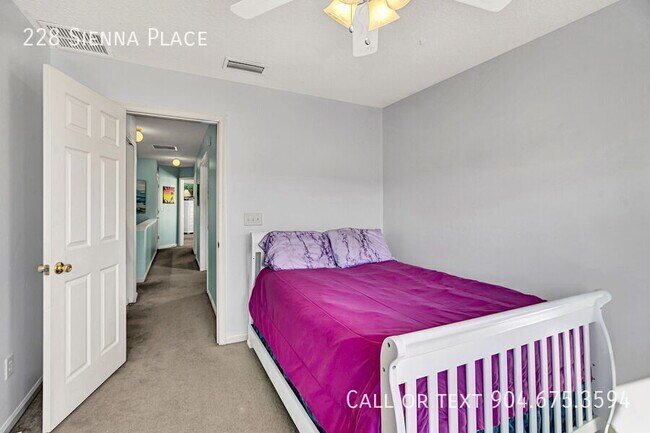 Building Photo - 228 Sienna Pl
