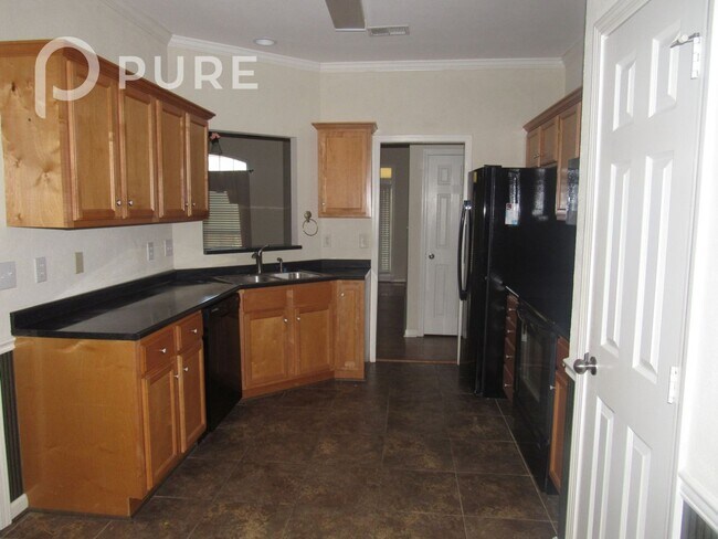 Building Photo - 266 Rocky Ridge Dr