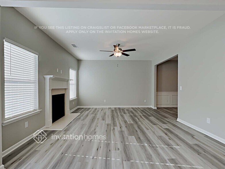 Building Photo - 1046 Shadow Glen Dr