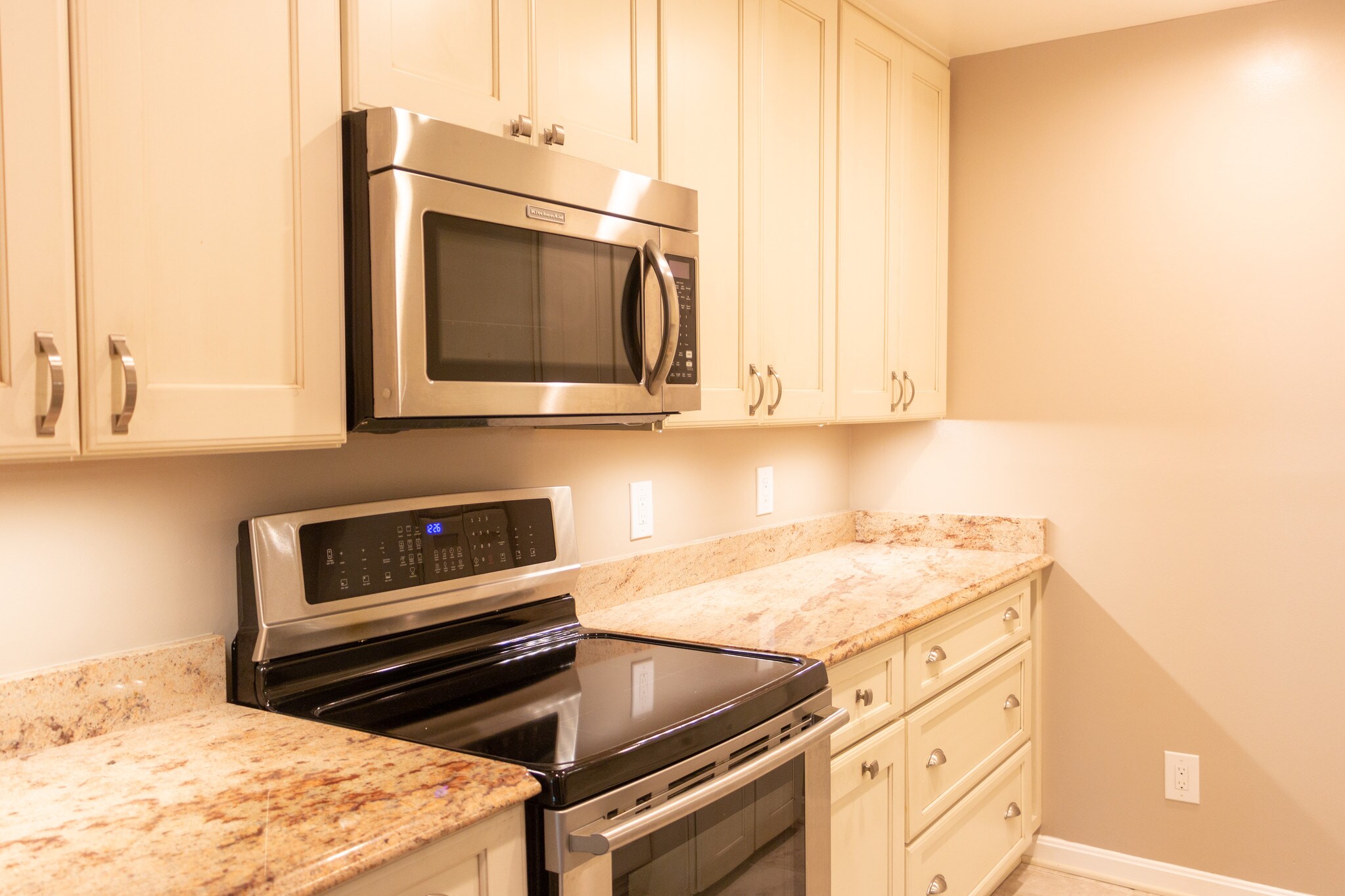 Building Photo - 1930 New Hampshire Ave NW