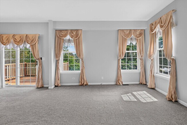 Building Photo - 533 Cherry Hill Ct
