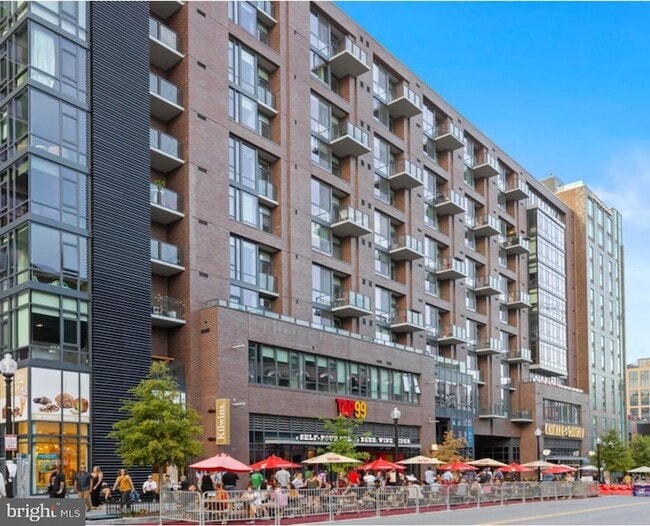 Building Photo - 70 N Street SE Unit 913