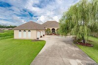 Building Photo - 4710 Little Hope Dr