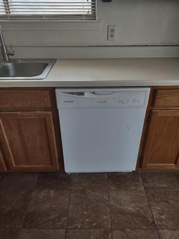 Building Photo - 3508 Alexandria Dr