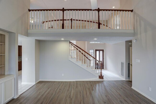Building Photo - 3126 Pebble Bay Dr