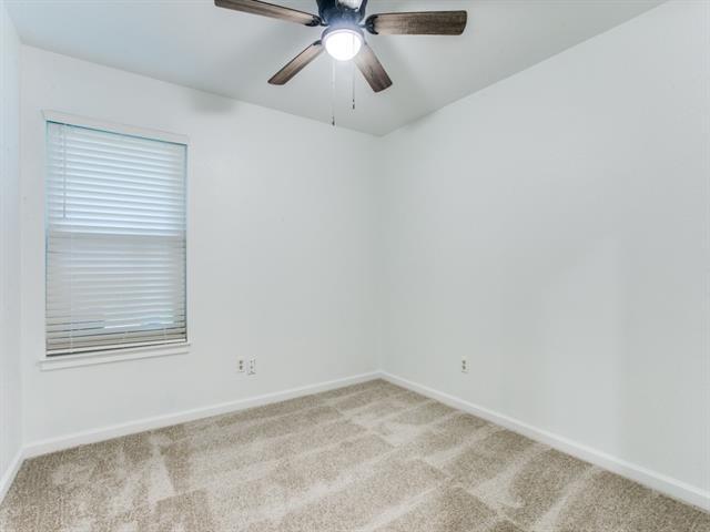 Building Photo - 333 Banyan Dr