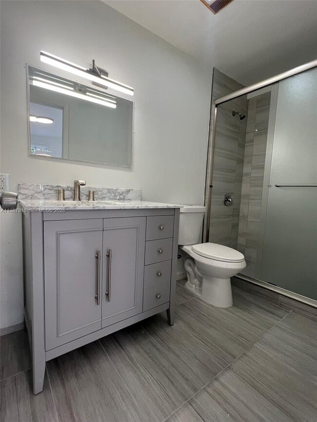 Building Photo - 11500 SW 40th St