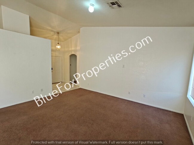 Building Photo - 10057 E Paseo San Bruno