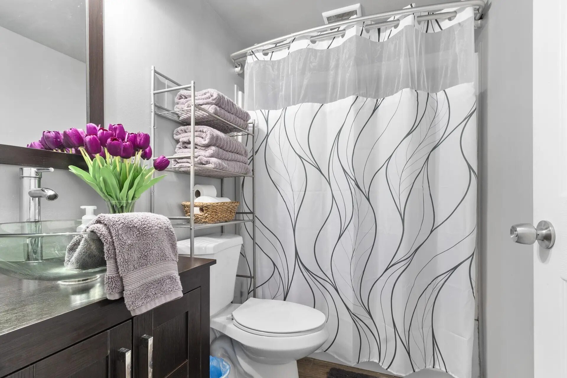 Building Photo - 4 Hathorn St