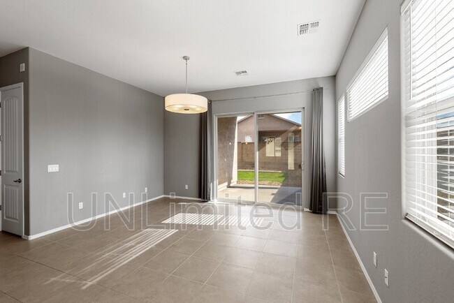 Building Photo - 6041 Livingston Loop