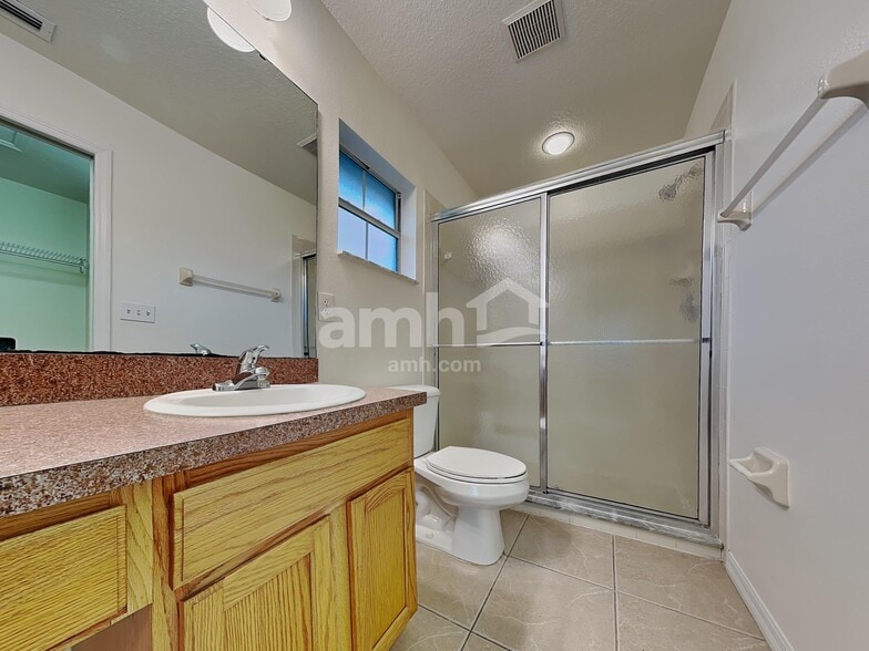 Building Photo - 4611 Treasure Cay Rd