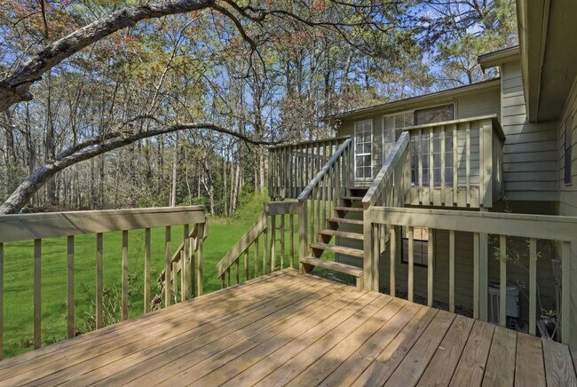 Building Photo - 6040 Austin Dr SW