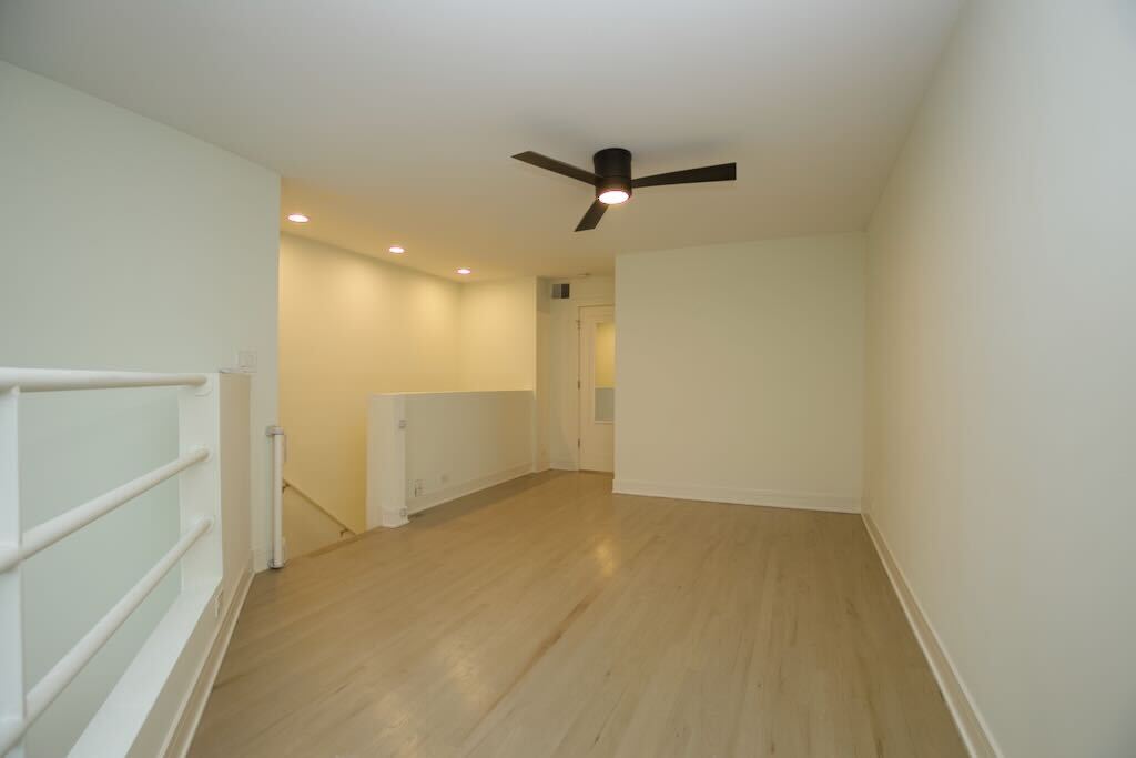 Building Photo - 949 W Grace St