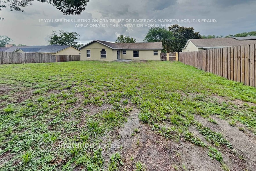 Building Photo - 2624 Lake Jackson Cir