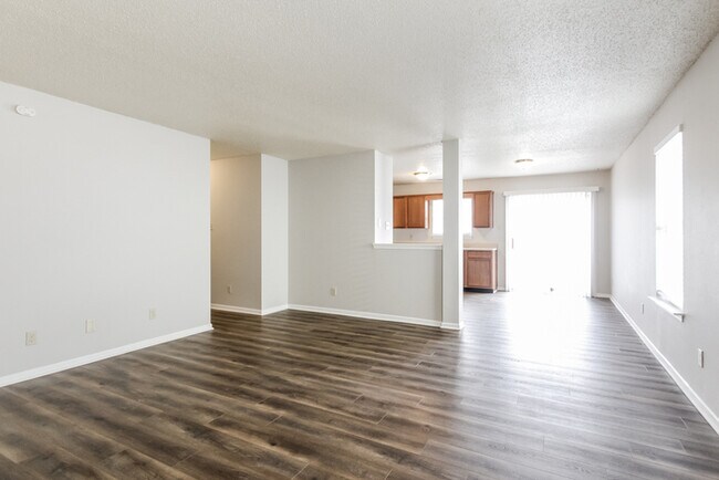 Building Photo - Single-Story 3-Bedroom Greenwood Home