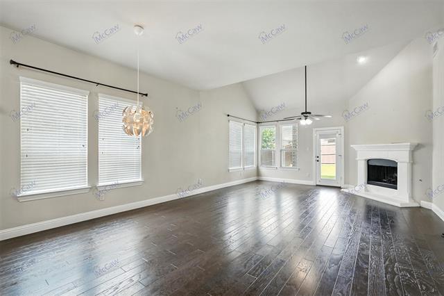 Building Photo - 405 Harcourt Ave