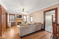 Building Photo - 1038 Byron Ave
