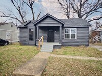 Building Photo - 2626 Whitman Ave