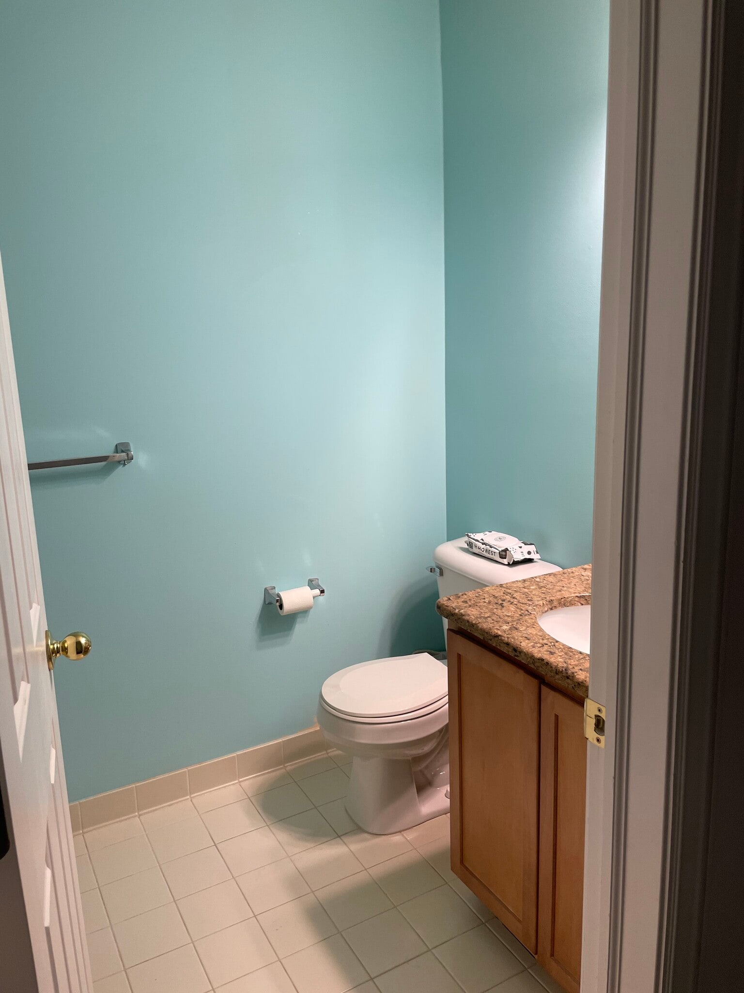 Building Photo - 5748 Hampshire Ln