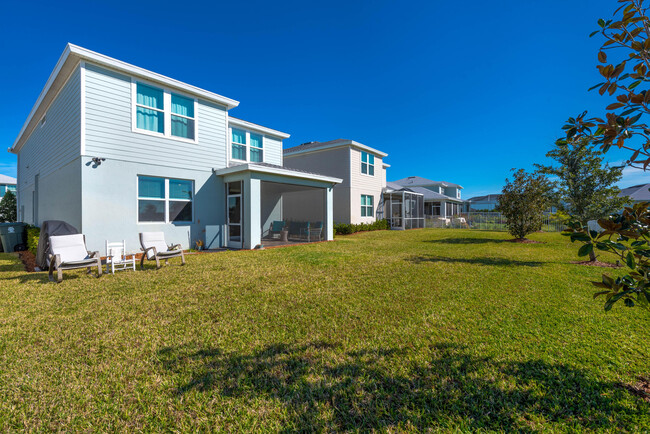 Building Photo - 10586 SW Captiva Dr