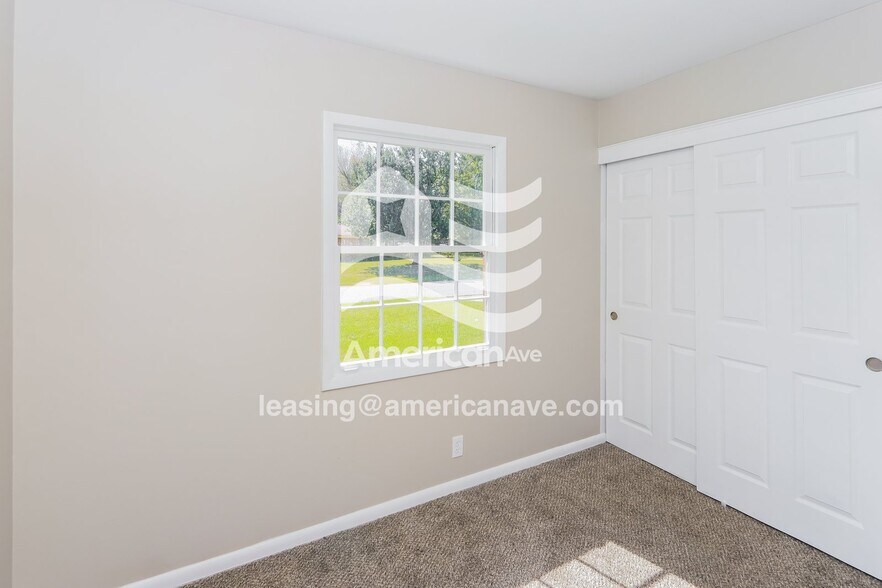 Building Photo - 106 Kingsnoll Dr