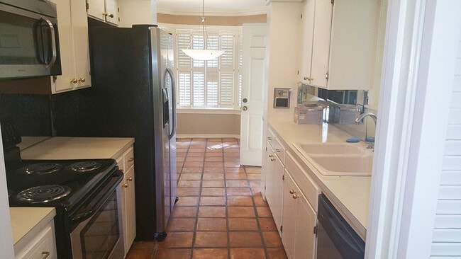 Building Photo - Nordberg 542