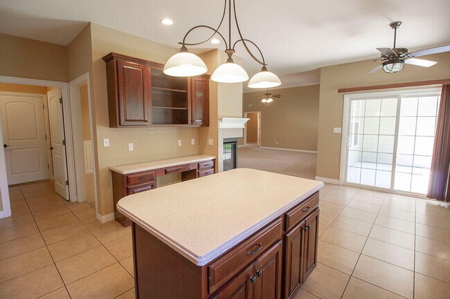 Building Photo - 5305 Chamois Dr