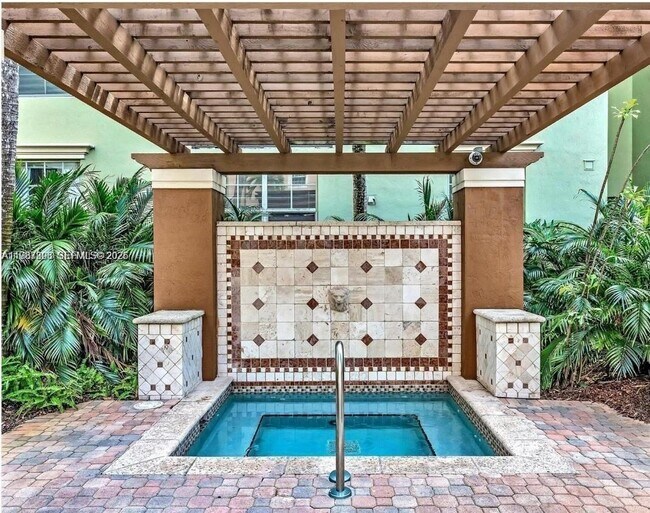 Building Photo - 1919 Van Buren St