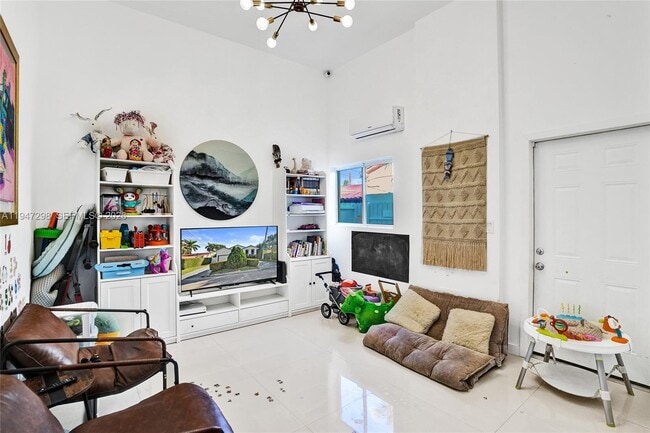 Building Photo - 9181 Byron Ave