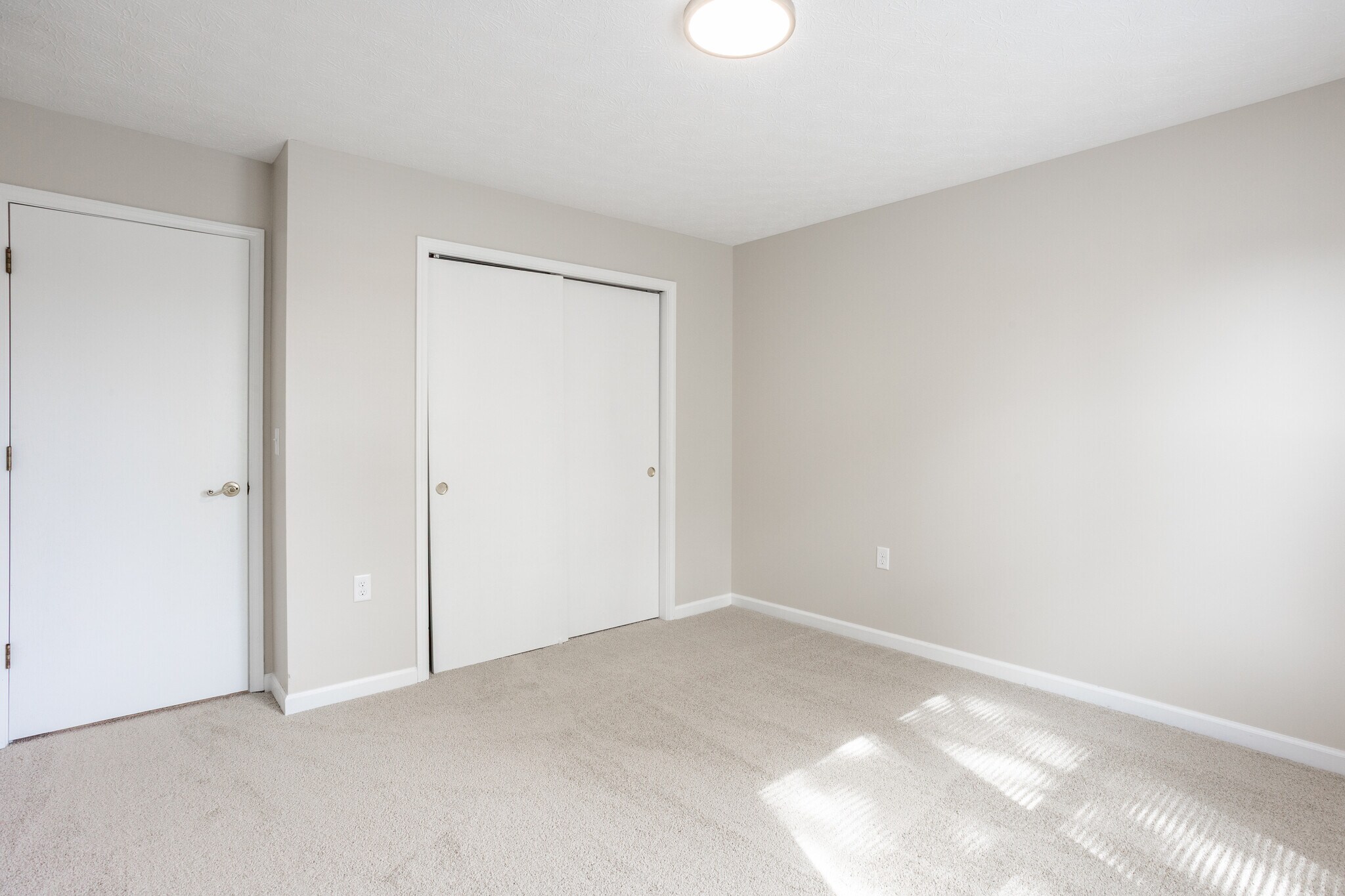 Building Photo - 6130 Bethesda Way