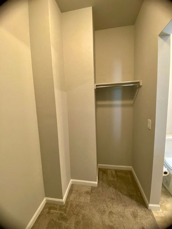 Building Photo - Newly Built 3 Bedroom, Powers and Research...